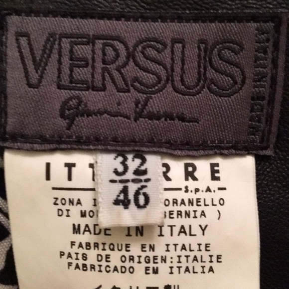 Versus by Versace SALE Black Dress Worn Once 32/46 - Picture 4 of 6
